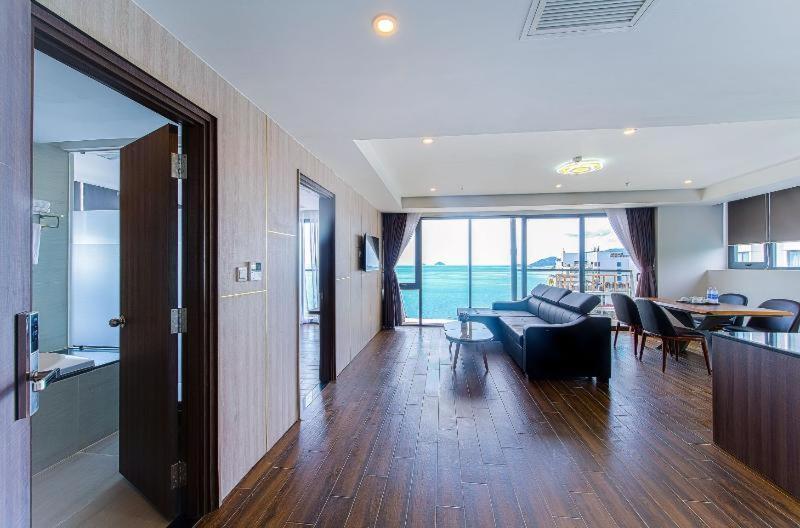 Atlantic Nha Trang Hotel Ruang foto