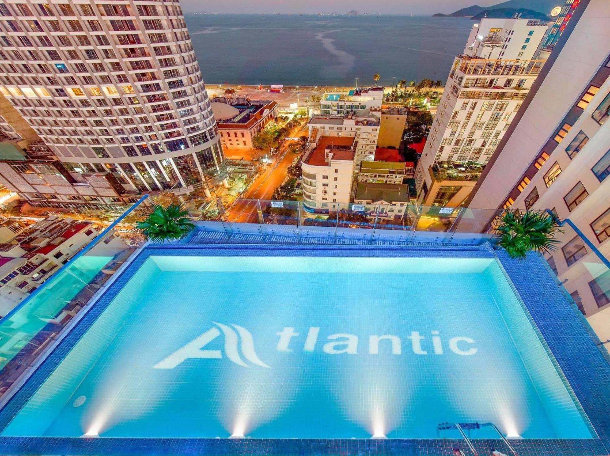 Atlantic Nha Trang Hotel Bagian luar foto